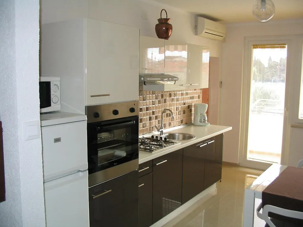 Apartment Oliva With Sea View Fazana