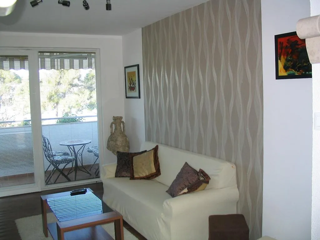 Apartment Oliva With Sea View Fazana 0*,  Croatia